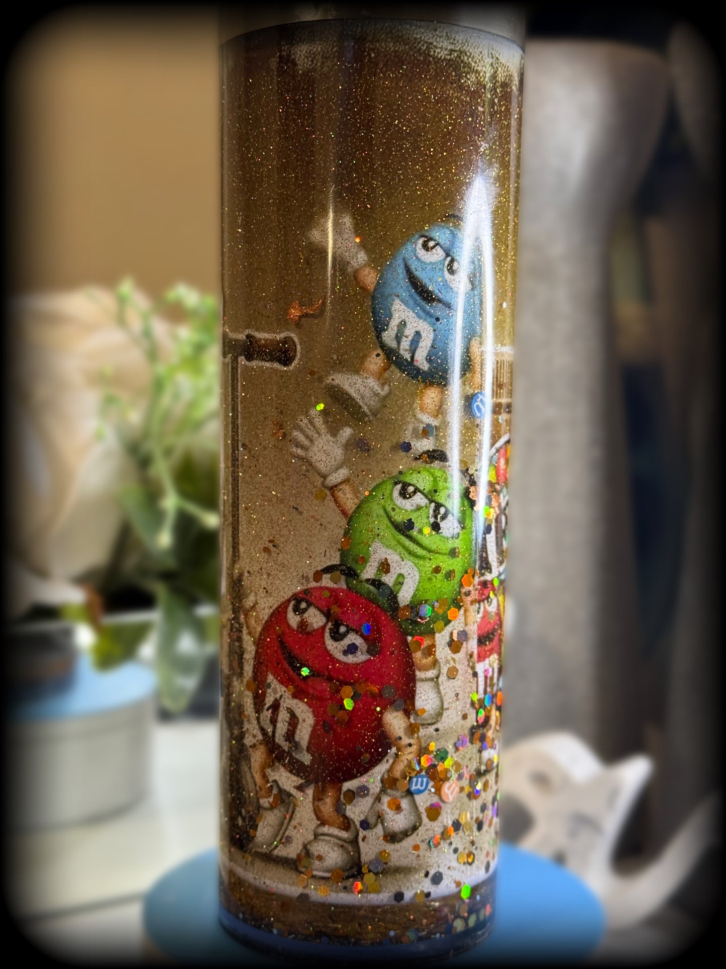 M&M Boy “Snow Globe” 20oz